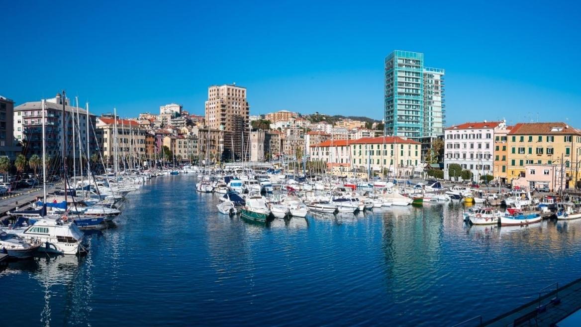 The Dream Apartment 100 M Dal Mare Savona Kültér fotó